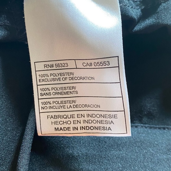 Nike Black and Coral Athletic Sport Shorts SZ Medium - Picture 6 of 7